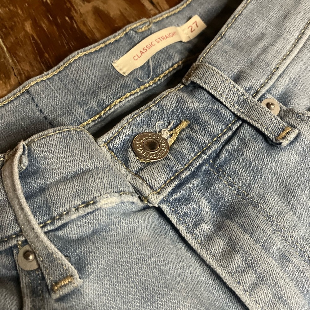 Blue Levi Classic Straight Jeans